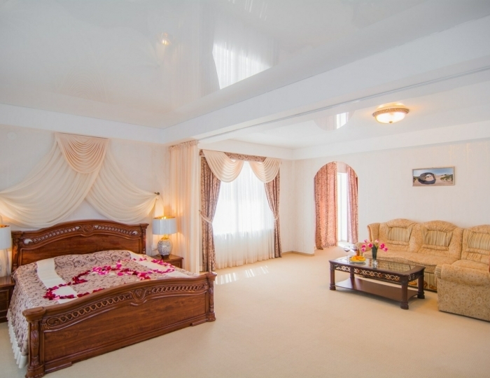 Lux mountain view 2-местный - Отель «Камелот» Малореченское