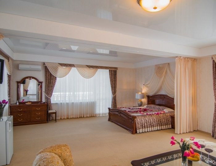 Lux mountain view 2-местный - Отель «Камелот» Малореченское