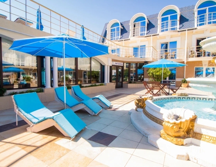 Отель «Камелот» Малореченское